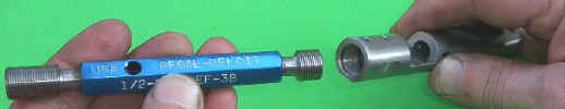 t_plug1.jpg (34407 bytes)